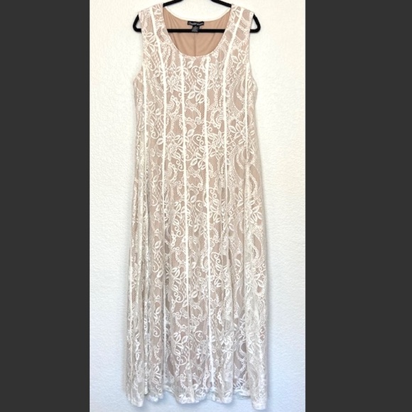 candalite white lace dress